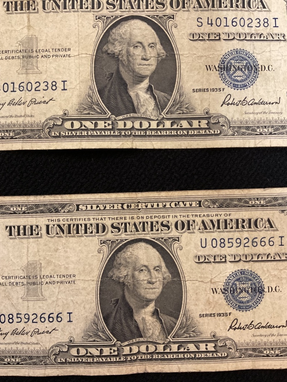 Blue seal $1 bills collectibles (Set of 2) bills - Picture 4 of 9